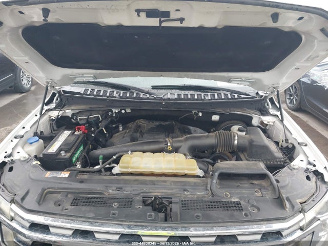 44838345 :رقم المزاد ، 1FMJU1HT2JEA63727 vin ، 2018 Ford Expedition Xlt مزاد بيع