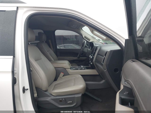 44838345 :رقم المزاد ، 1FMJU1HT2JEA63727 vin ، 2018 Ford Expedition Xlt مزاد بيع