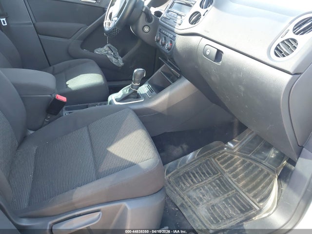 Продаж на аукціоні авто 2013 Volkswagen Tiguan S, vin: WVGAV3AX8DW620774, номер лоту: 44838350