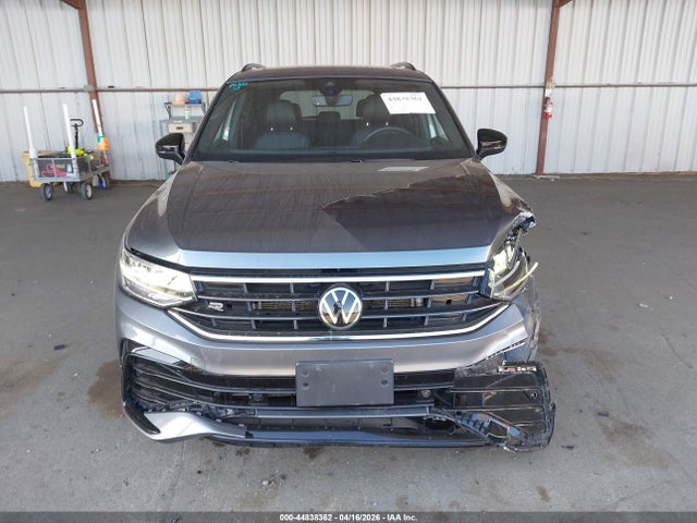 Aukcja sprzedaży 2022 Volkswagen Tiguan 2.0t Se R-line Black, vin: 3VV8B7AX1NM102964, numer aukcji: 44838362
