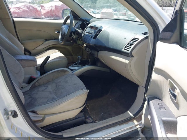 2010 Mitsubishi Outlander Se მანქანა იყიდება აუქციონზე, vin: JA4AS3AW4AZ001193, აუქციონის ნომერი: 44838367