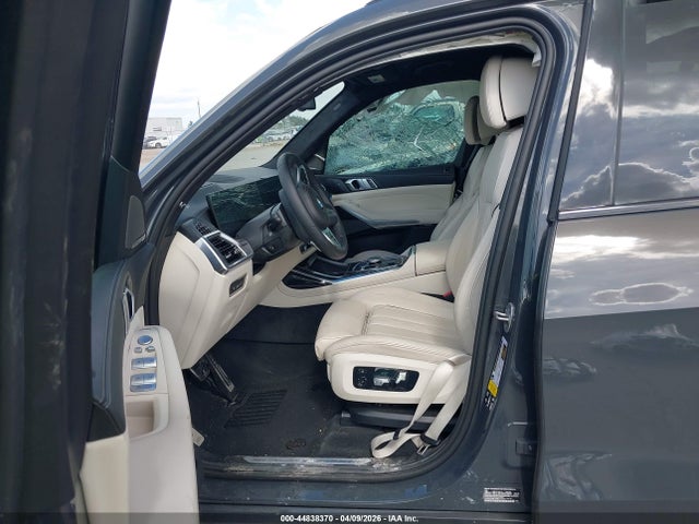 Продаж на аукціоні авто 2024 Bmw X7 Xdrive40i, vin: 5UX23EM07R9U17579, номер лоту: 44838370