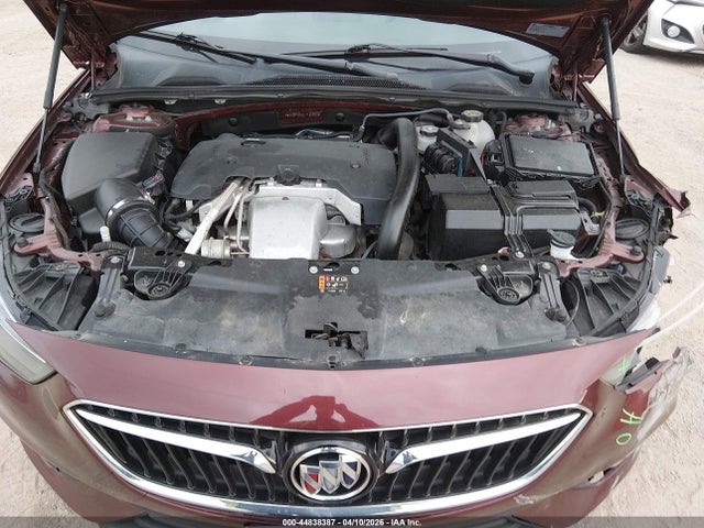 2018 Buick Regal Sportback Essence მანქანა იყიდება აუქციონზე, vin: W04GP6SX0J1135850, აუქციონის ნომერი: 44838387