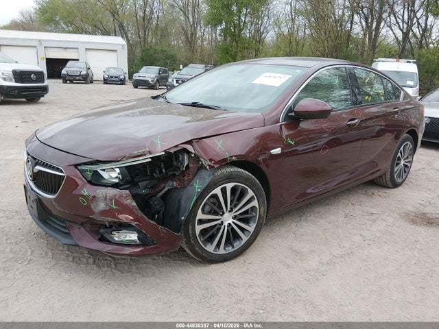 2018 Buick Regal Sportback Essence მანქანა იყიდება აუქციონზე, vin: W04GP6SX0J1135850, აუქციონის ნომერი: 44838387