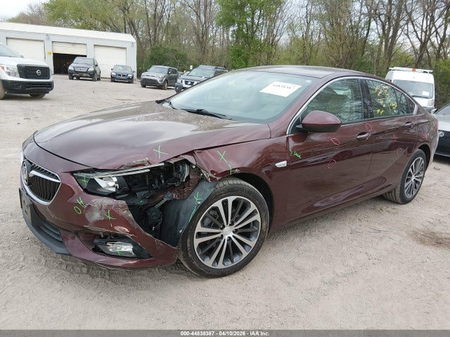 2018 Buick Regal Sportback Essence მანქანა იყიდება აუქციონზე, vin: W04GP6SX0J1135850, აუქციონის ნომერი: 44838387