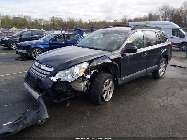 44838388 :رقم المزاد ، 4S4BRBKC4D3304062 vin ، 2013 Subaru Outback 2.5i Limited مزاد بيع
