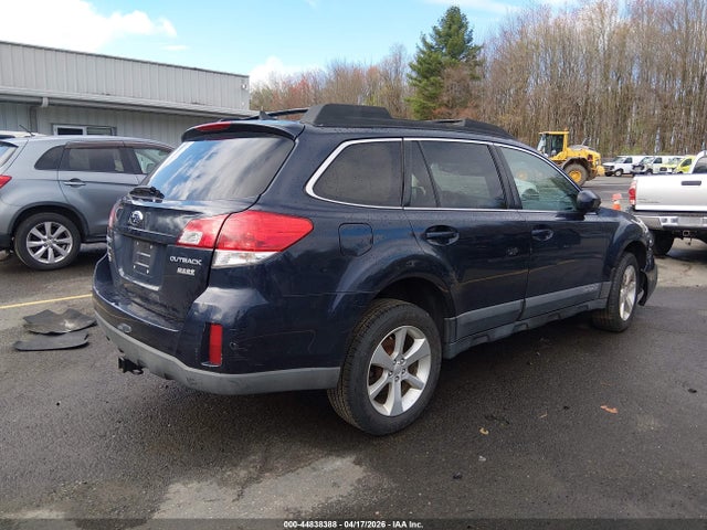 44838388 :رقم المزاد ، 4S4BRBKC4D3304062 vin ، 2013 Subaru Outback 2.5i Limited مزاد بيع