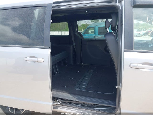 44838397 :رقم المزاد ، 2C4RDGEG8KR578799 vin ، 2019 Dodge Grand Caravan Gt مزاد بيع