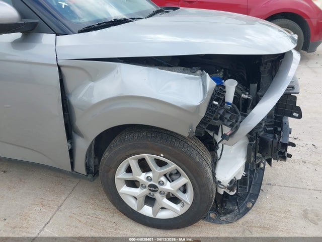 KNDJ23AU0S7962942 KIA Soul Lx/s