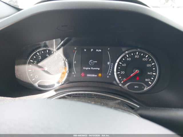 44838432 :رقم المزاد ، ZACCJABB5JPJ64223 vin ، 2018 Jeep Renegade Latitude Fwd مزاد بيع