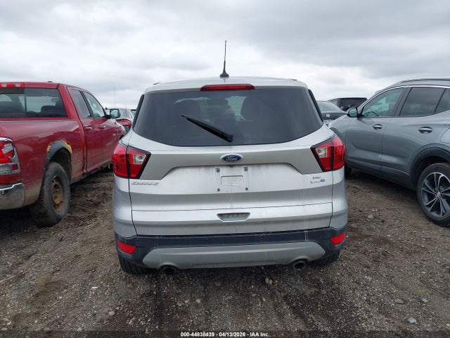 44838439 :رقم المزاد ، 1FMCU9GD0KUC24455 vin ، 2019 Ford Escape Se مزاد بيع