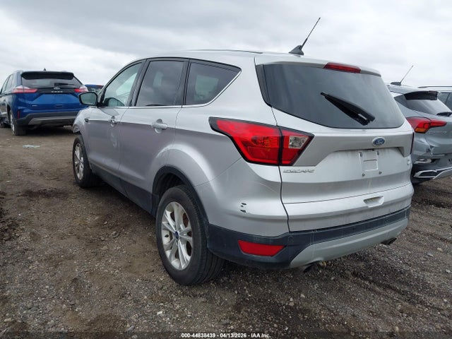 44838439 :رقم المزاد ، 1FMCU9GD0KUC24455 vin ، 2019 Ford Escape Se مزاد بيع