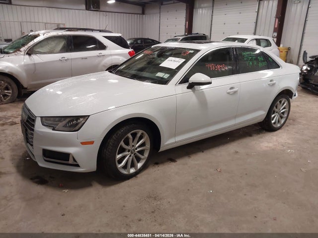 44838451 :رقم المزاد ، WAUGMAF49KN001105 vin ، 2019 Audi A4 40 Premium/40 Titanium Premium مزاد بيع