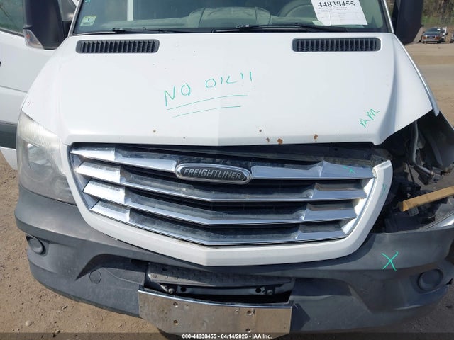 Продажа на аукционе авто 2014 Freightliner Sprinter 2500 High  Roof, vin: WDRPE8DC8E5870513, номер лота: 44838455