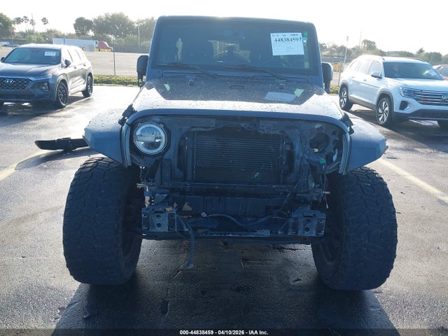 2016 Jeep Wrangler Unlimited Sahara მანქანა იყიდება აუქციონზე, vin: 1C4BJWEG4GL172507, აუქციონის ნომერი: 44838459