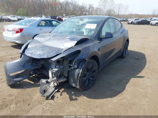 44838467 :رقم المزاد ، 7SAYGDEE9RA329353 vin ، 2024 Tesla Model Y Long Range Dual Motor All-wheel Drive مزاد بيع
