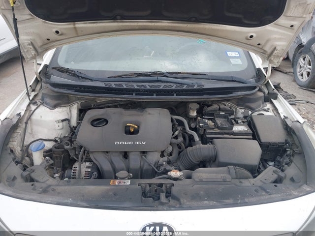 2017 KIA FORTE 3KPFK4A76HE020408 Photo 9