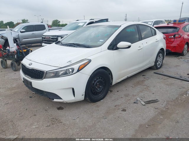 2017 KIA FORTE 3KPFK4A76HE020408 Photo 1