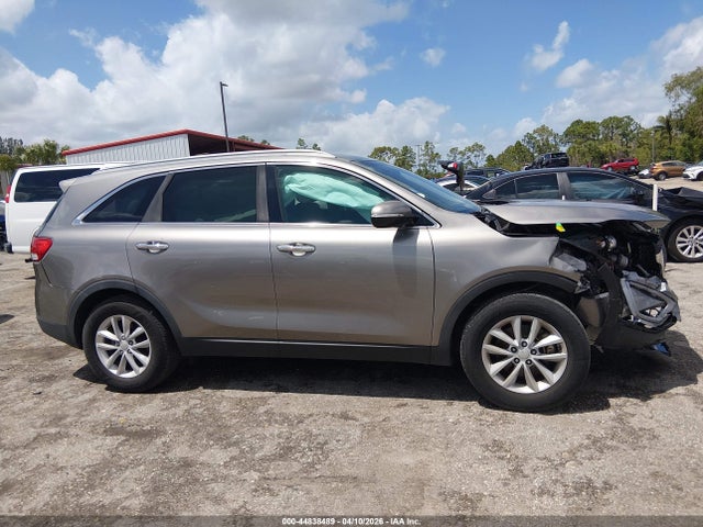 44838489 :رقم المزاد ، 5XYPG4A34GG146741 vin ، 2016 Kia Sorento 2.4l Lx مزاد بيع