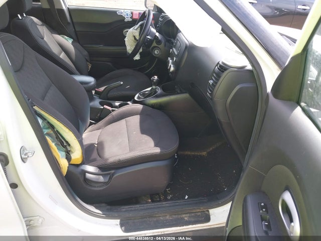 44838512 :رقم المزاد ، KNDJN2A26G7847379 vin ، 2016 Kia Soul مزاد بيع
