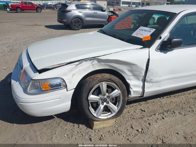 Aukcja sprzedaży 2003 Ford Crown Victoria Police, vin: 2FAHP71W03X153239, numer aukcji: 44838539