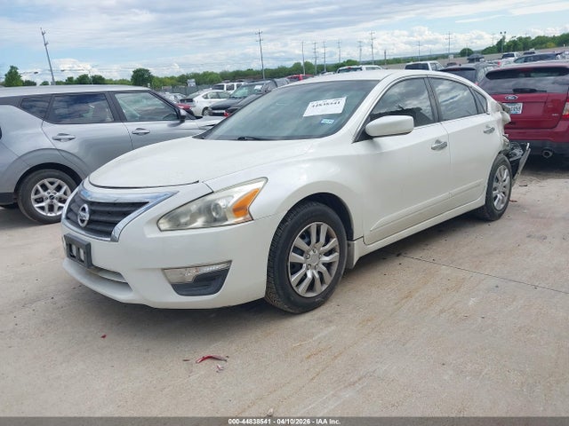 1N4AL3AP9FN910322 Nissan Altima 2.5 S