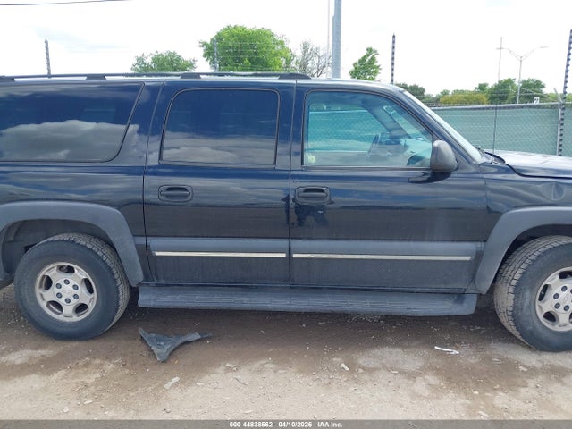 2004 Chevrolet Suburban 1500 Ls მანქანა იყიდება აუქციონზე, vin: 3GNEC16Z64G108494, აუქციონის ნომერი: 44838562