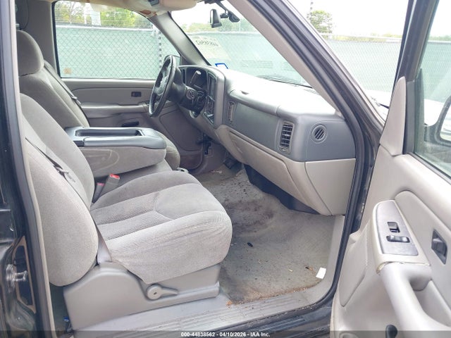 2004 Chevrolet Suburban 1500 Ls მანქანა იყიდება აუქციონზე, vin: 3GNEC16Z64G108494, აუქციონის ნომერი: 44838562