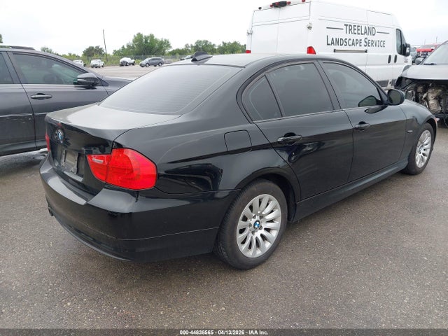 44838565 :رقم المزاد ، WBAPH77559NL82458 vin ، 2009 Bmw 328i مزاد بيع
