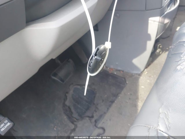 Продажа на аукционе авто 2010 Chrysler Town & Country Touring, vin: 2A4RR5D14AR170361, номер лота: 44838570