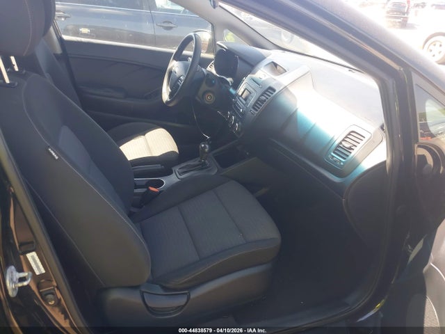 Aukcja sprzedaży 2015 Kia Forte Lx, vin: KNAFX4A67F5318853, numer aukcji: 44838579