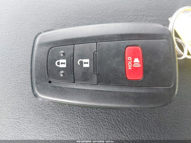 JTDKARFU7L3115962 Toyota Prius Limited