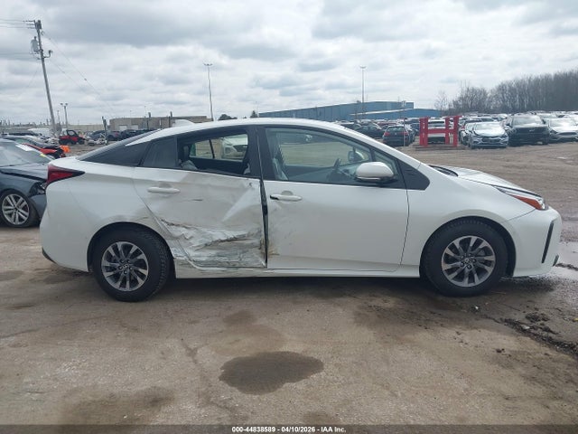 JTDKARFU7L3115962 Toyota Prius Limited