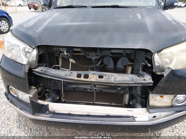Продажа на аукционе авто 2011 Toyota 4runner Sr5 V6, vin: JTEZU5JR3B5014949, номер лота: 44838631