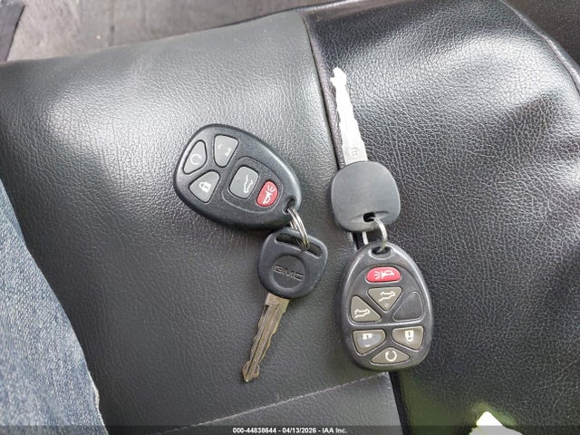 44838644 :رقم المزاد ، 1GKFK63878J165417 vin ، 2008 Gmc Yukon Denali مزاد بيع