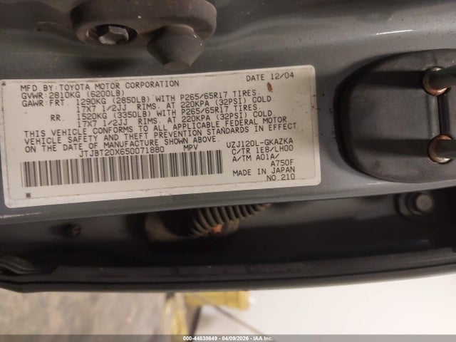 2005 LEXUS GX 470 JTJBT20X650071880 Photo 8