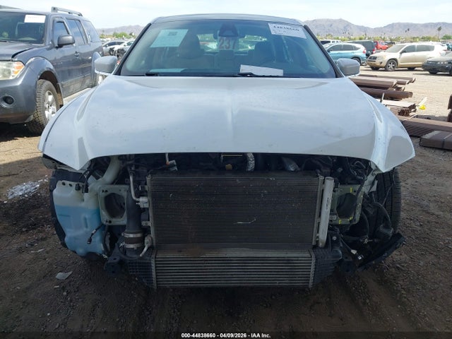 1LN6L9NP9H5637572 Lincoln Continental Reserve