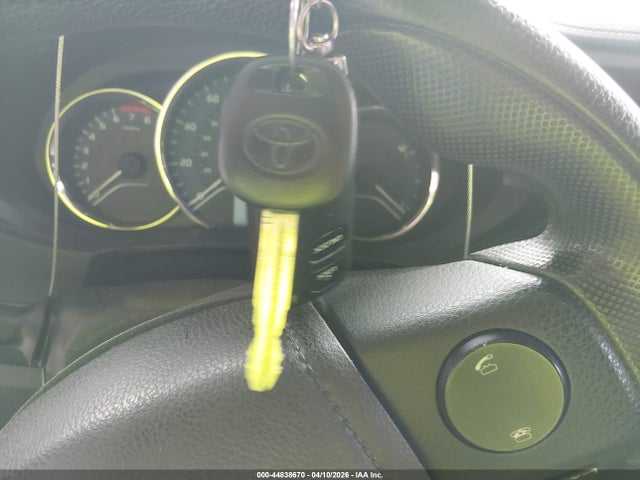 Продажа на аукционе авто 2014 Toyota Corolla L, vin: 2T1BURHE0EC153928, номер лота: 44838670