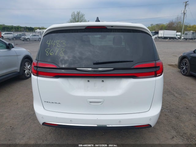 2024 Chrysler Pacifica Touring L მანქანა იყიდება აუქციონზე, vin: 2C4RC1BG7RR119925, აუქციონის ნომერი: 44838678