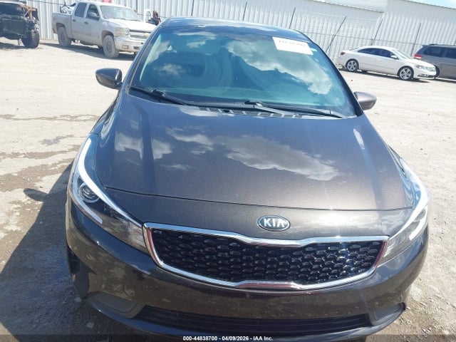 Aukcja sprzedaży 2018 Kia Forte Lx, vin: 3KPFL4A78JE184892, numer aukcji: 44838700