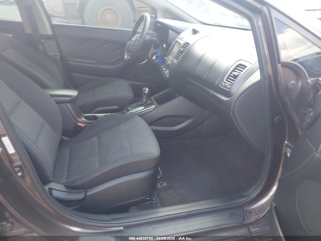 Aukcja sprzedaży 2018 Kia Forte Lx, vin: 3KPFL4A78JE184892, numer aukcji: 44838700