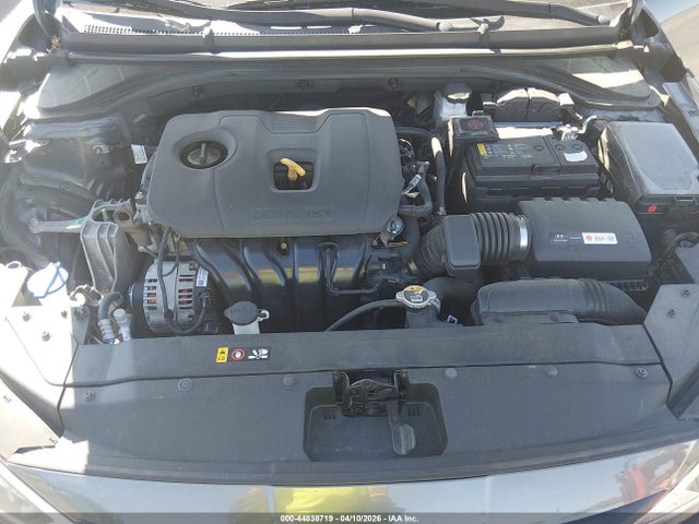 44838719 :رقم المزاد ، 5NPD84LF5KH463873 vin ، 2019 Hyundai Elantra Value Edition مزاد بيع