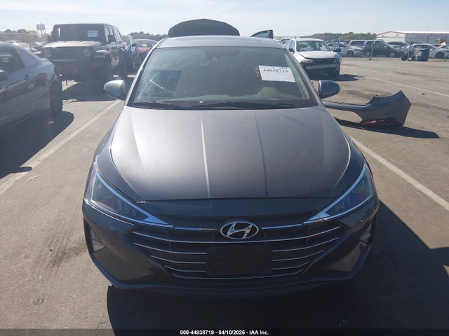 44838719 :رقم المزاد ، 5NPD84LF5KH463873 vin ، 2019 Hyundai Elantra Value Edition مزاد بيع