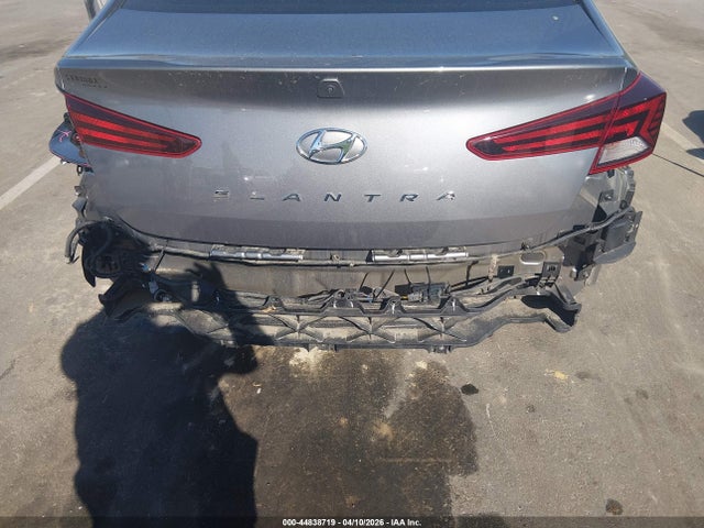 44838719 :رقم المزاد ، 5NPD84LF5KH463873 vin ، 2019 Hyundai Elantra Value Edition مزاد بيع