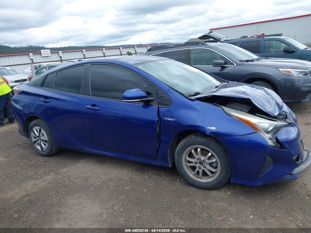 Toyota Prius Two Eco 2016 JTDKARFU2G3518625 Image 14