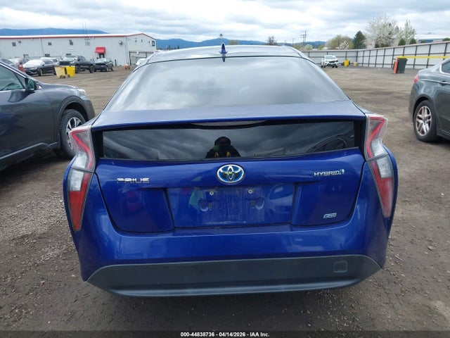 Toyota Prius Two Eco 2016 JTDKARFU2G3518625 Image 17