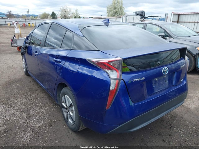 Toyota Prius Two Eco 2016 JTDKARFU2G3518625 Image 3