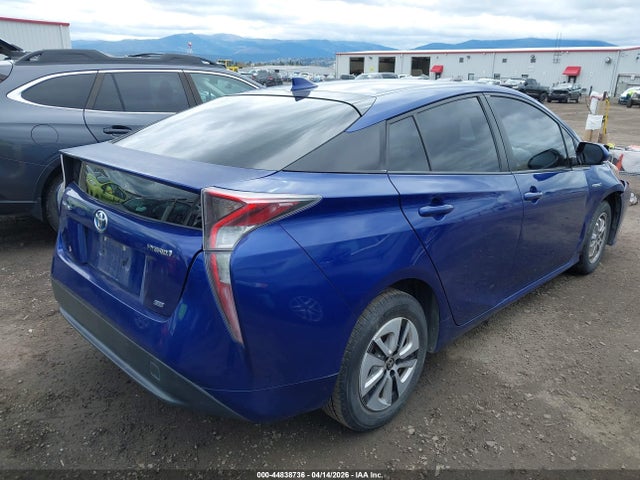 Toyota Prius Two Eco 2016 JTDKARFU2G3518625 Image 4