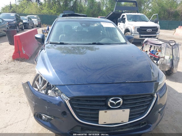 2018 Mazda Mazda3 Touring მანქანა იყიდება აუქციონზე, vin: 3MZBN1V39JM238329, აუქციონის ნომერი: 44838750