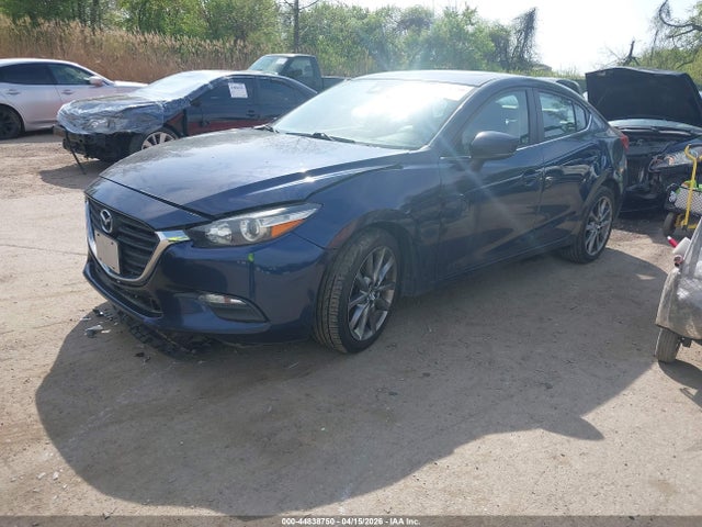 2018 Mazda Mazda3 Touring მანქანა იყიდება აუქციონზე, vin: 3MZBN1V39JM238329, აუქციონის ნომერი: 44838750